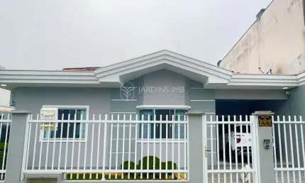 Casa com 3 quartos à venda na Rua Willibaldes Silveira de Souza, Jardim Sofia, Joinville