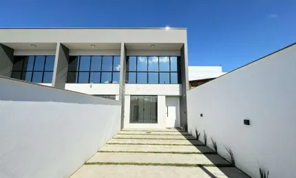 Casa com 3 quartos à venda na Rua Doutor Emílio Petry, Boa Vista, Joinville