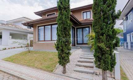 Casa com 4 quartos à venda na Rua Adalberto Schmalz, Glória, Joinville