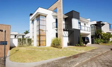 Casa em condomínio fechado com 3 quartos à venda na Rua Adalberto Schmalz, Glória, Joinville