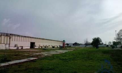 Galpão industrial para locação na Av. Amaral Peixoto - P. Aeroporto
