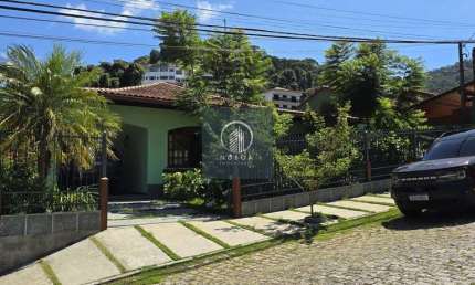 Casa à Venda, de 280n² -  Quinta da Barra, Teresópolis/RJ