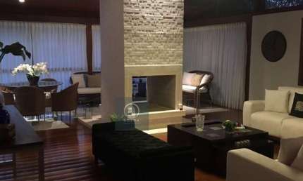 Casa Alto Padrão para Venda em Várzea Teresópolis-RJ