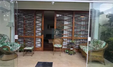 Casa em condomínio fechado com 4 quartos para alugar no Alto, Teresópolis 