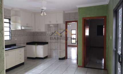 Casa à venda na Rua Victório Ângelo Cobra, 105, Alto da Pompéia, Piracicaba por R$ 680.000