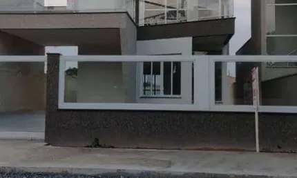 Sobrado com 3 dormitórios à venda, 187 m² por R$ 1.000.000,00 - Mariluz - Itapoá/SC