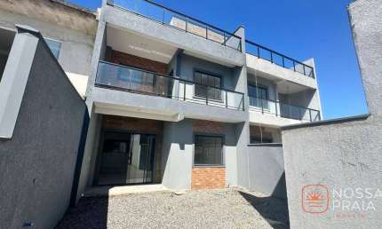 Sobrado com 3 dormitórios à venda, 116 m² por R$ 725.000,00 - Sao José - Itapoá/SC