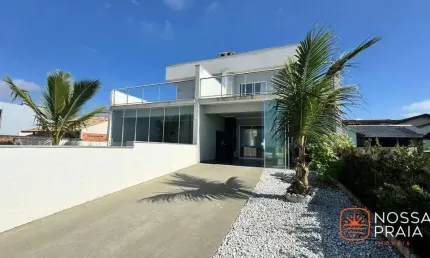 Sobrado Frente Mar com 4 dormitórios à venda, 171 m² por R$ 1.100.000 - Brasília - Itapoá/SC