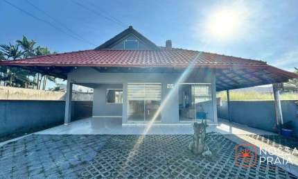 Casa com 3 dormitórios à venda, 222 m² por R$ 750.000,00 - Cambiju - Itapoá/SC