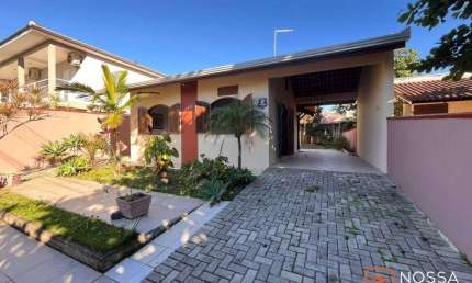 Casa com 3 dormitórios à venda, 119 m² por R$ 600.000,00 - Cambiju - Itapoá/SC