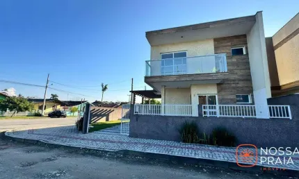 Sobrado com 3 dormitórios à venda, 93 m² por R$ 640.000,00 - Cambiju - Itapoá/SC