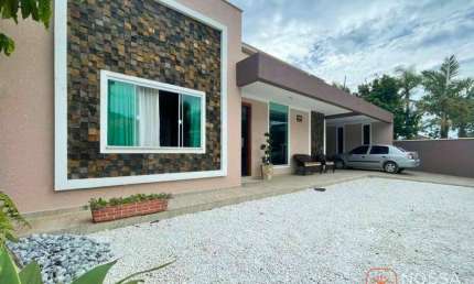 Casa a 150 metros da praia com 3 dormitórios à venda, 176 m² por R$ 1.200.000 - Princesa do Mar - Itapoá/SC