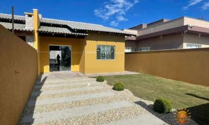 Casa com 3 dormitórios à venda, 70 m² por R$ 365.000,00 - Mariluz - Itapoá/SC