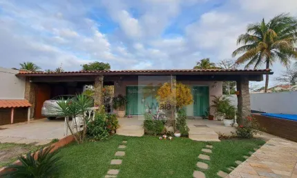 Casa com 4 dormitórios à venda, 220 m² - Portinho - Cabo Frio/RJ