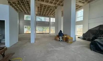 Imóvel comercial de 240 m² com pé direito duplo para alugar no plaza capital rio preto