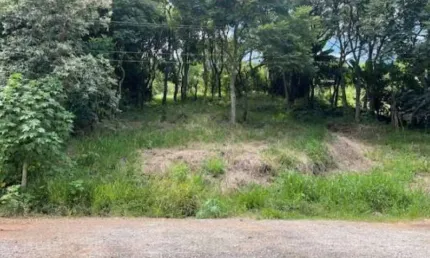 Área com 1.680 m² - Jardim Caetê - Bragança Paulista - SP