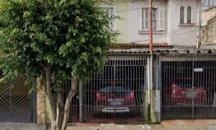 Casa à venda na Rua Silveira da Mota, 429, Cambuci, São Paulo