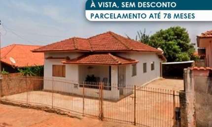 Casa à venda na Rua João Geraldo, 44, Centro, Chavantes