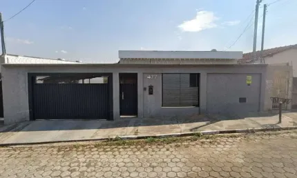 Casa 188 m² - Passo-MG - Rua Venezuela, 477 - Polivalente
