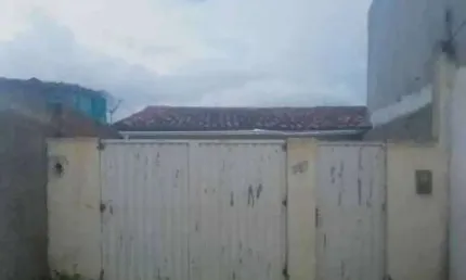 Casa à venda na Rua Três de Julho, 257, Boa Esperança, Arcoverde