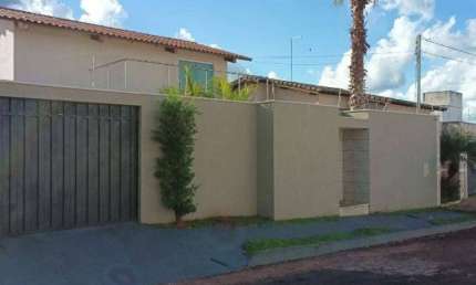 Casa 239 m² - Residencial Drummond - Ituiutaba - MG