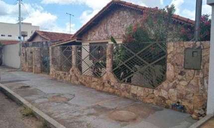 Casa 187 m² - Setor Cristo Redentor - Morrinhos - GO