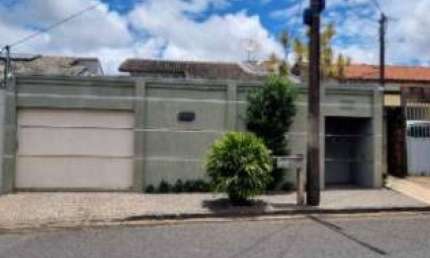Casa com 3 quartos à venda na Rua Ceres, 1806, Minas Gerais, Uberlândia