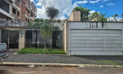 Casa com 4 quartos à venda na Avenida B, 312, Vila Padre Eterno, Trindade