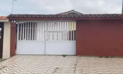 Casa 102 m² - Itanhaém-SP - Rua Anchieta, 37 - Balneário Marrocos