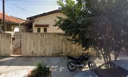 Casa à venda na Rua Eros Guerreiro Tangerino, 235, Jardim Canadá, Assis