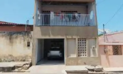 Casa com 4 quartos à venda na Travessa Teixeira De Freitas, 51, Centro, Bacabal