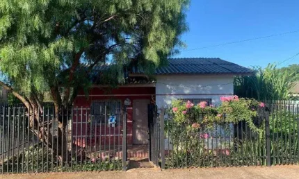 Casa com 2 quartos à venda na Rua Edson Bertão, 412, Roselândia, Passo Fundo