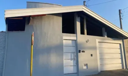 Casa com 2 quartos à venda na Rua Jamil Malis, 358, Jardim Guaçuano, Mogi Guaçu