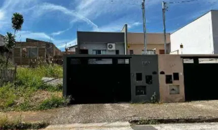 Casa em Condomínio 65 m² - Bela Itália - Pouso Alegre - MG