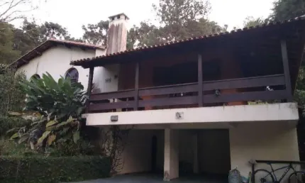 Casa com área de 2.436 m² - Jardim Novo Embu - Embu das Artes - SP