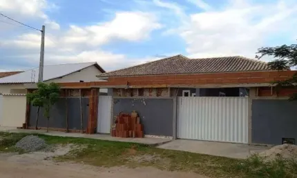 Casa à venda na Rua México, 696, Jardim Solares, Iguaba Grande