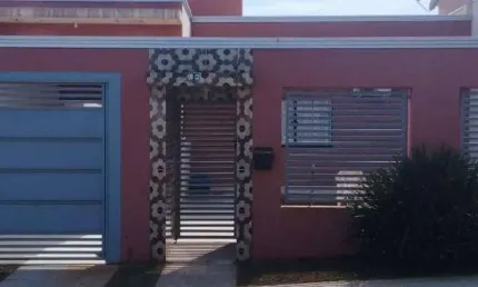 Casa com 3 quartos à venda na Rua Ascanio Mendonça, Vila Nova Porã, Ivaiporã