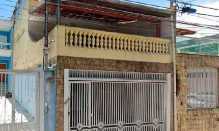Casa à venda na Avenida Pasteur, 357, Vila Nova Savoia, São Paulo