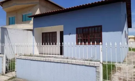 Casa com 2 quartos à venda na Rua Maritaca, 46, Centro, Queimados