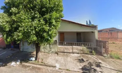 Casa à venda na Rua Independência, 1148, Labienópolis, Garça
