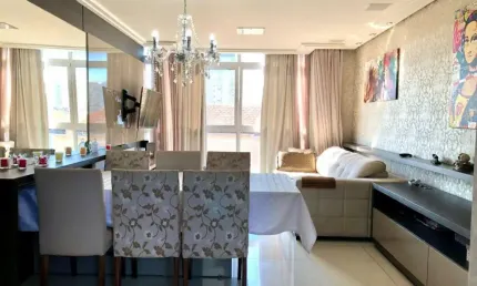 Apartamento à venda próximo à praça getúlio vargas no centro de florianópolis/sc