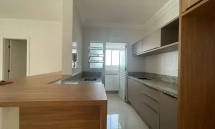 Apartamento de 3 quartos, sendo 1 suíte e 2 vagas de garagem à VENDA em Florianópolis/SC.