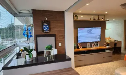Apartamento de 3 quartos à venda no Residencial Grand Classic no Itacorubi em Florianópolis/SC.