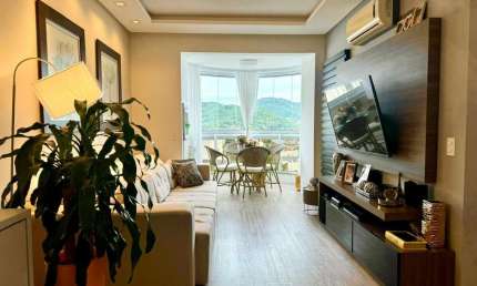 Apartamento à venda com 3 quartos e 1 garagem no Itacorubi, Florianópolis/SC.