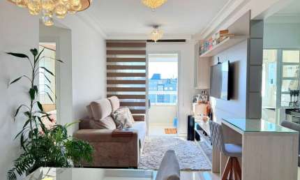 Oportunidade! Apartamento à VENDA, mobiliado no Abraão, Grande Florianópolis/SC