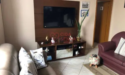 ÓTIMA LOCALIZAÇÃO -PRÓX. IMPERATRIZ - EDÍCULA C/ BANHEIRO - 02 VAGA GAR. -