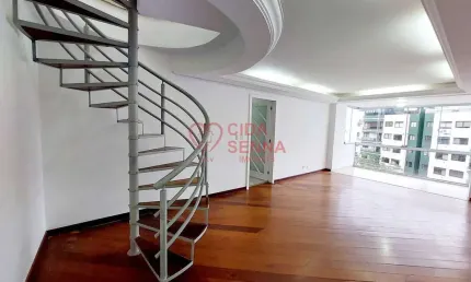 Duplex - desocupada - 2 sacadas  - piscina privativa  - 3 vgs independentes