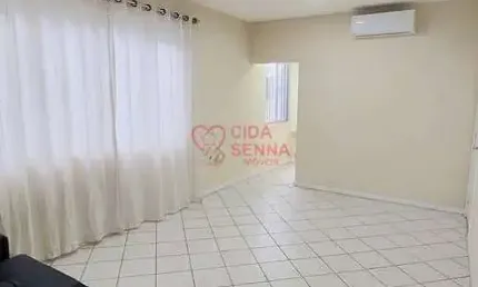 DESOCUPADO - EXCELENTE LOCALIZAÇAO - SOL DA MANHA - GAR. LIVRE E COBERTA!