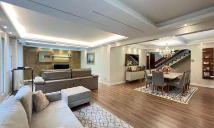 Casa Magnífica no Comary – Um Verdadeiro Refúgio de Elegância e Conforto