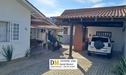 Casa com 3 quartos à venda no Anita Garibaldi, Joinville 